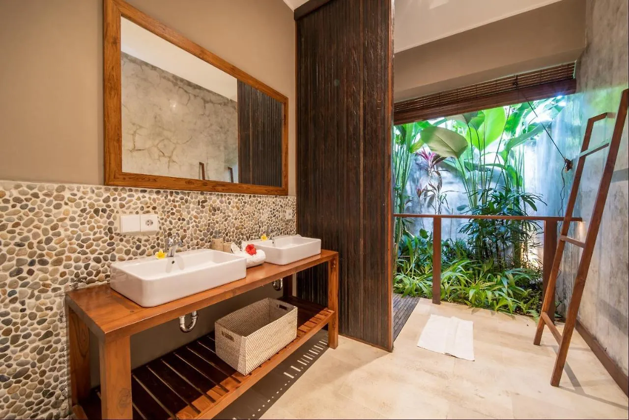 Villa Oia Ubud Indonesia